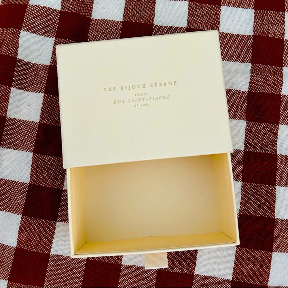 Sézane jewelry drawer box